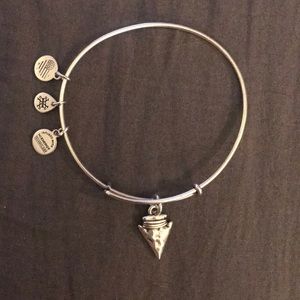 Silver arrowhead bangle